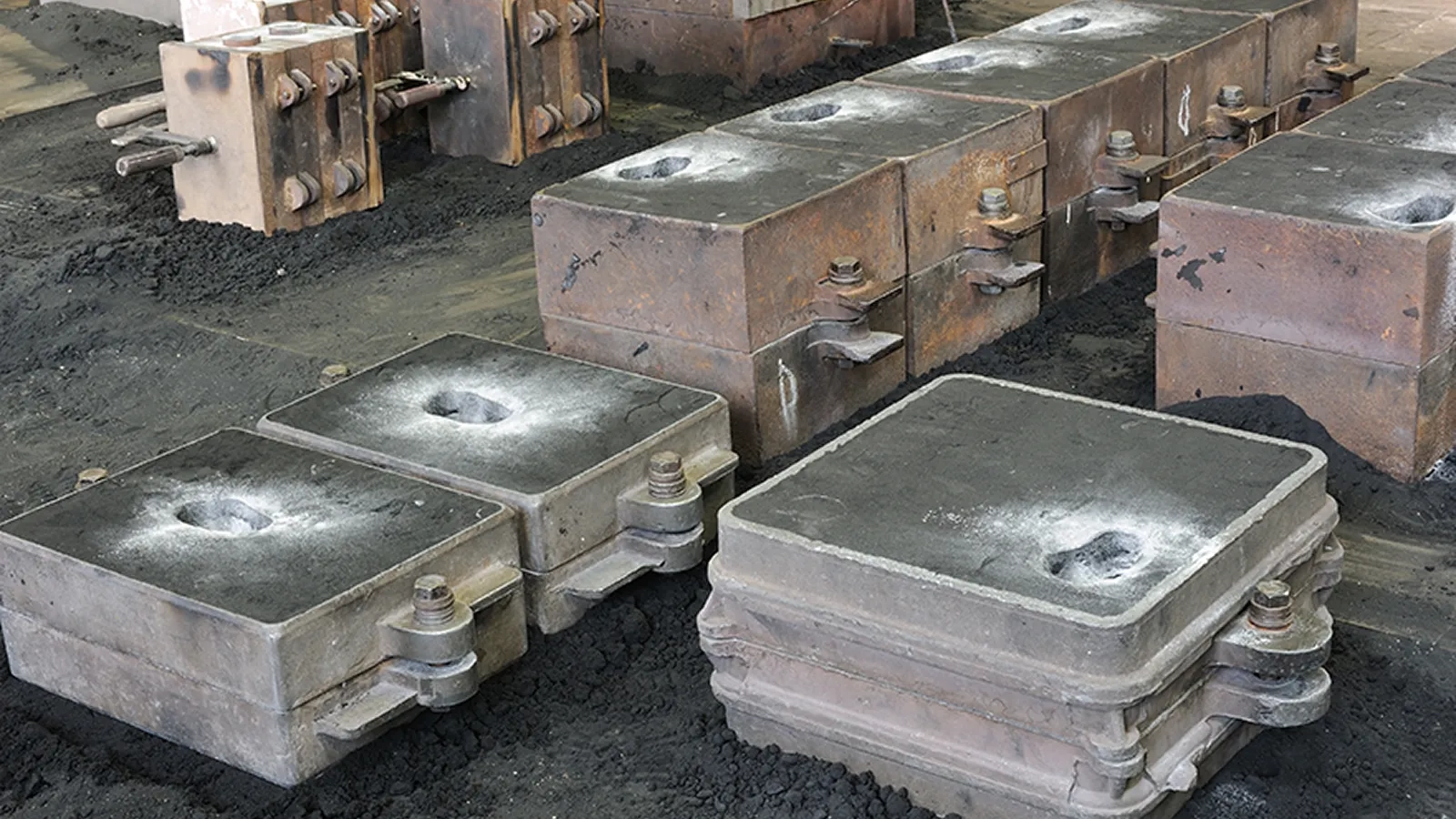 Sand casting tiles using 3D printing.